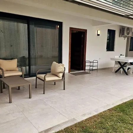Happy Garden Apartment Ildiri